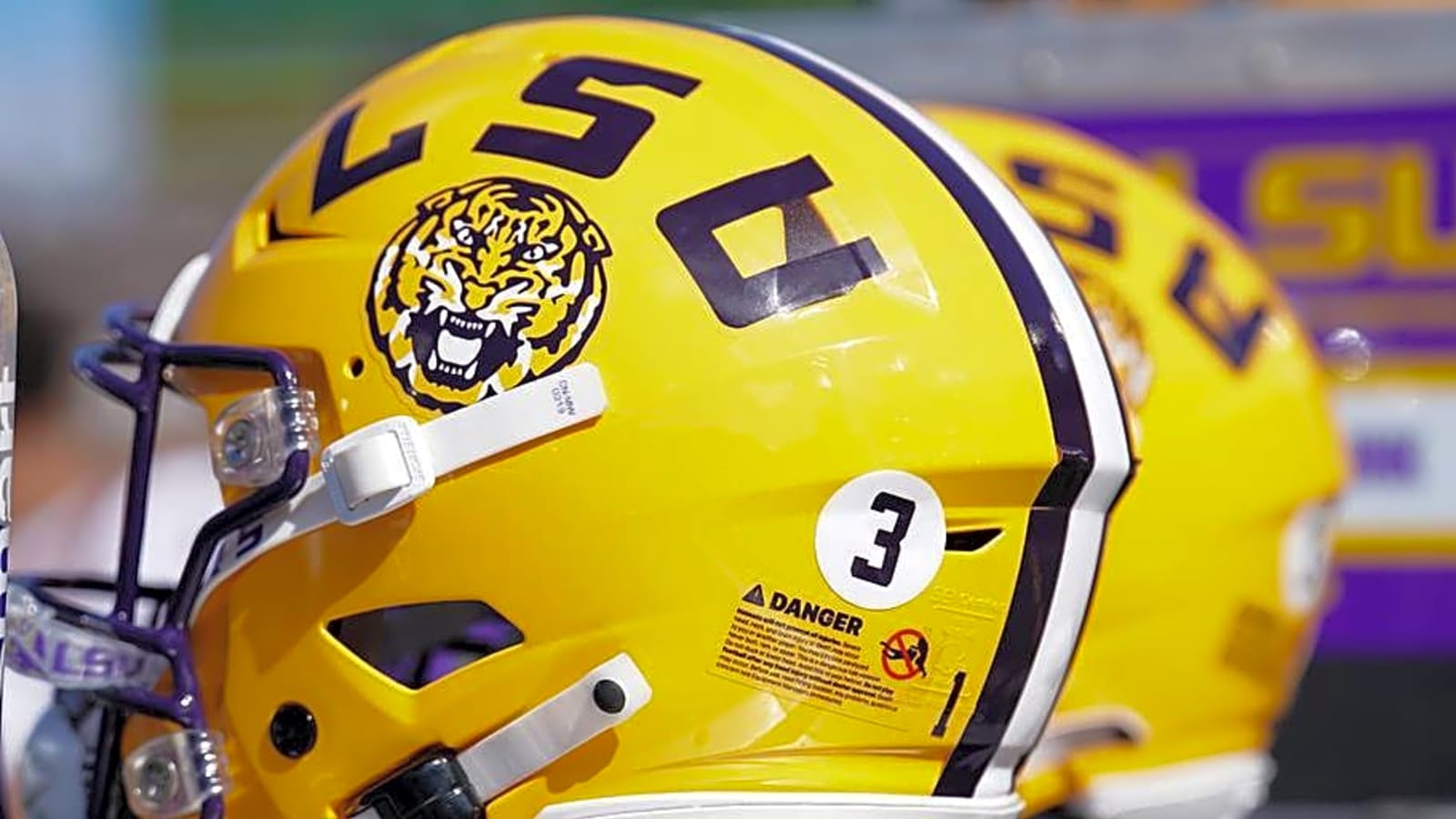 LSU Football's Newest QB Transfer Has Deep SEC Roots
