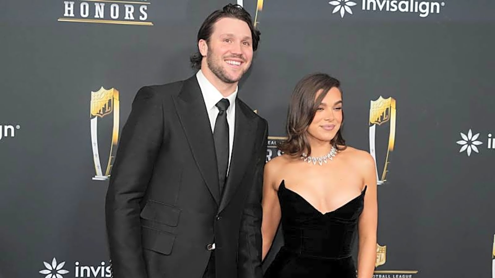 Chargers roast Bills QB Josh Allen, Hailee Steinfeld in schedule release video Chargers roast Bills QB Josh Allen, Hailee Steinfeld in schedule release video