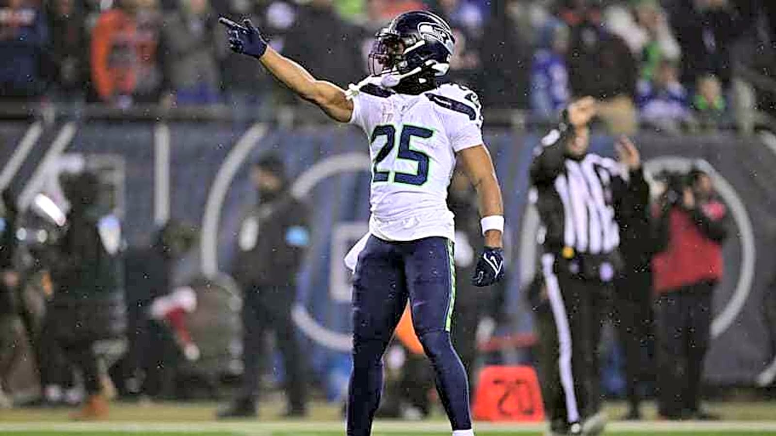Kenny McIntosh injury update: Seahawks fear the worst with RB