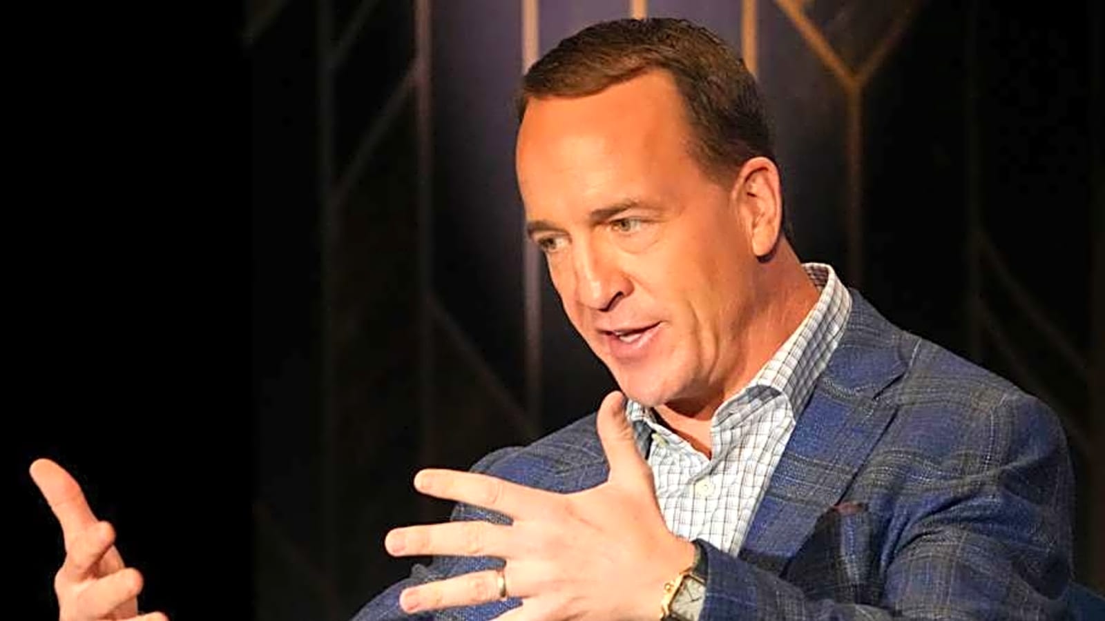 Peyton Manning reflects on whether NIL would have changed his college decision