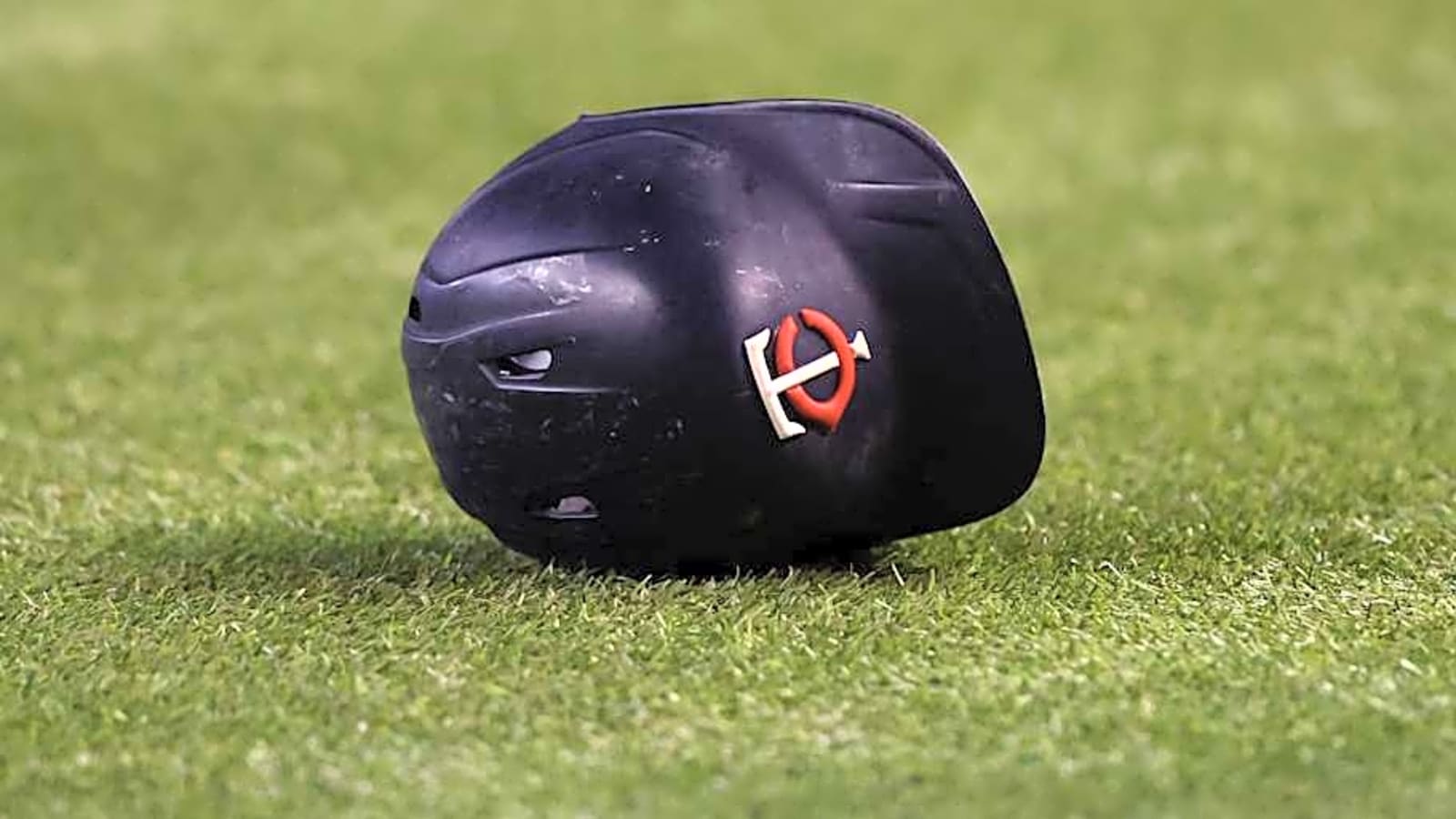 Red Sox Assistant In Contention For Twins Manager Opening: Report