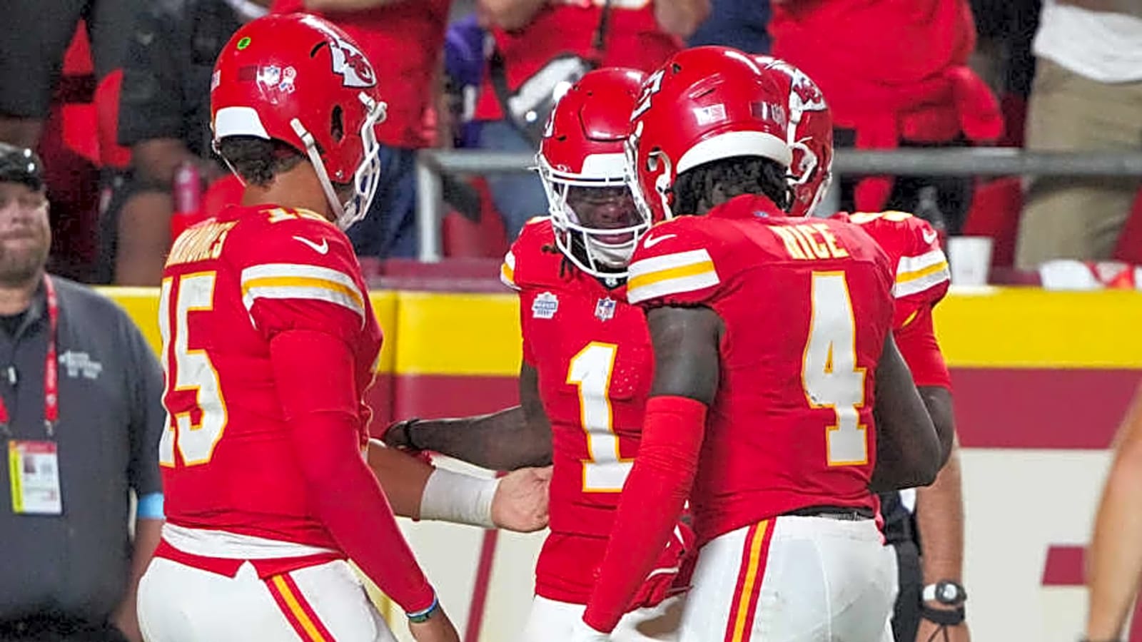 Mahomes Has Confidence in the Chiefs&#39; Wide Receiving Core