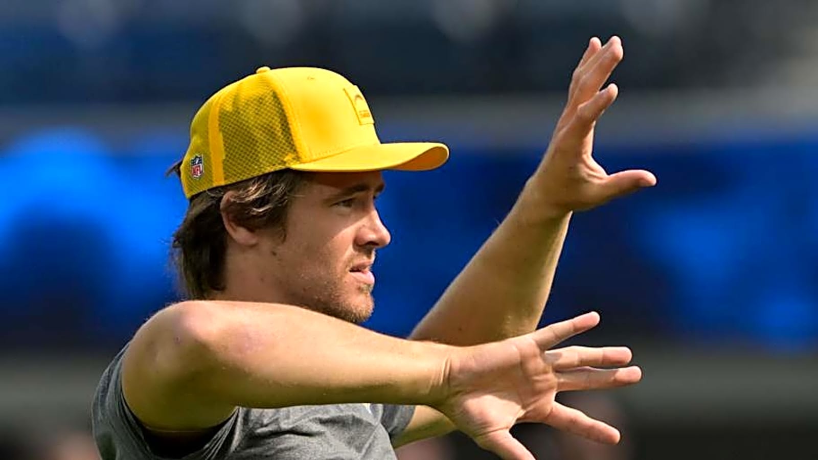 Chargers suffer injury bug, down to emergency options in front of Justin Herbert