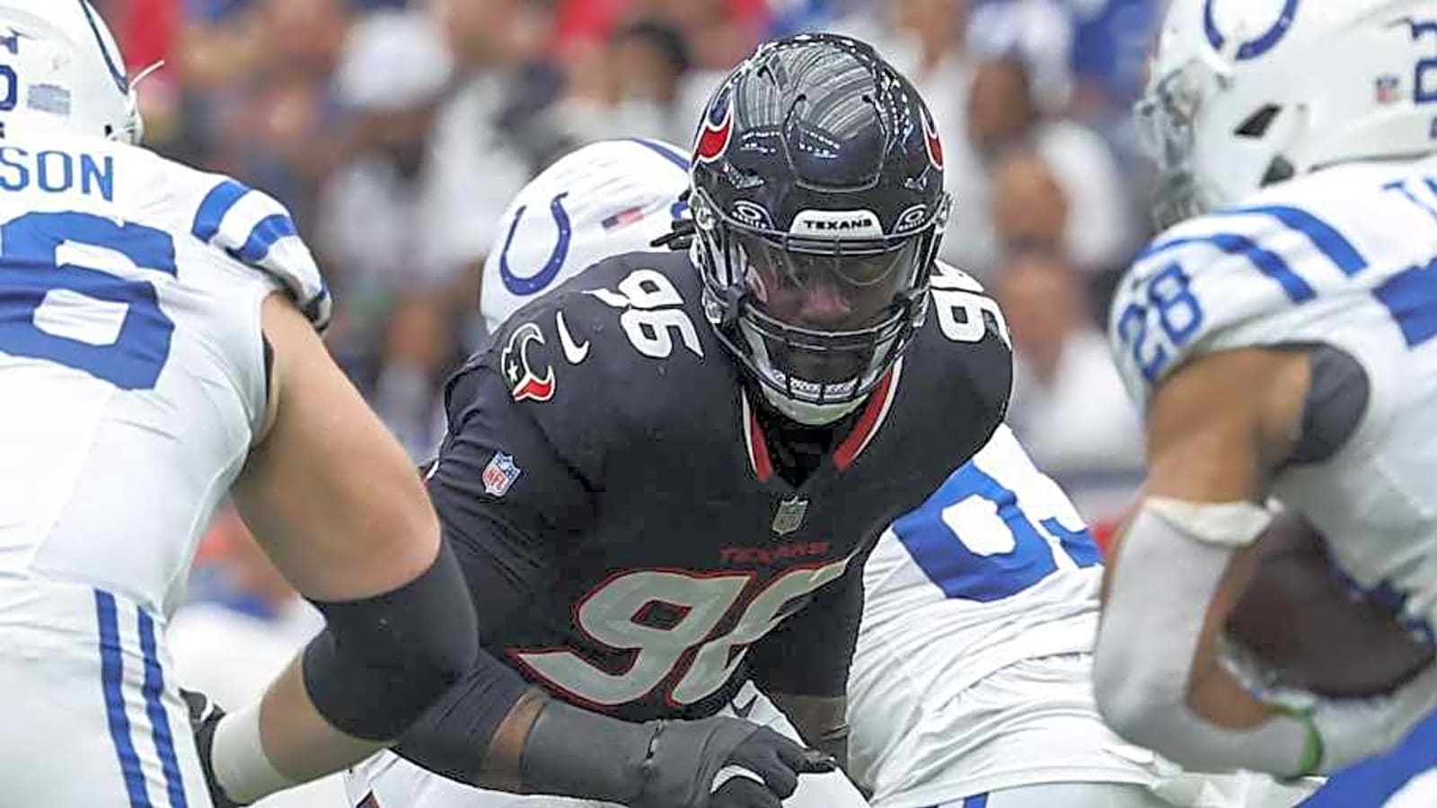 Carolina Panthers should keep an eye on Texans edge rusher, insider says
