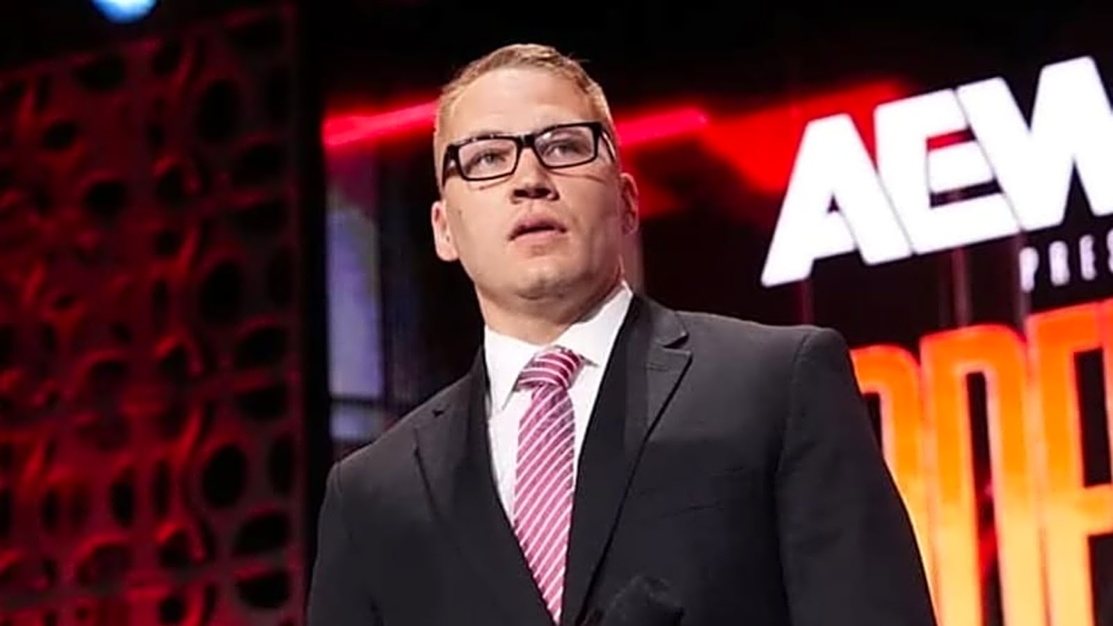 Ian Riccaboni Re-Signs With AEW, ROH