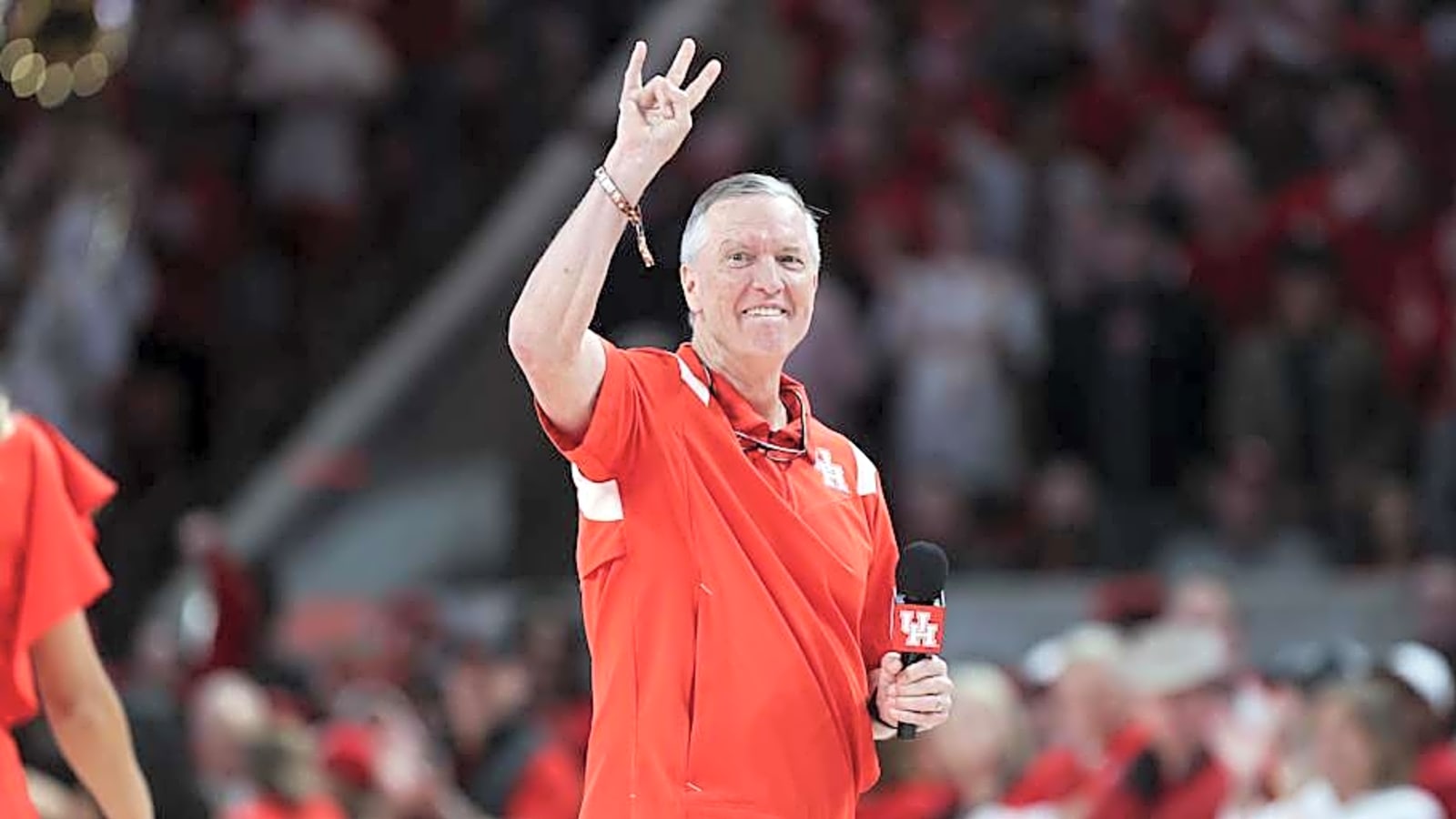 What is Houston Coach Willie Fritz’s Secret Weapon in Recruiting?
