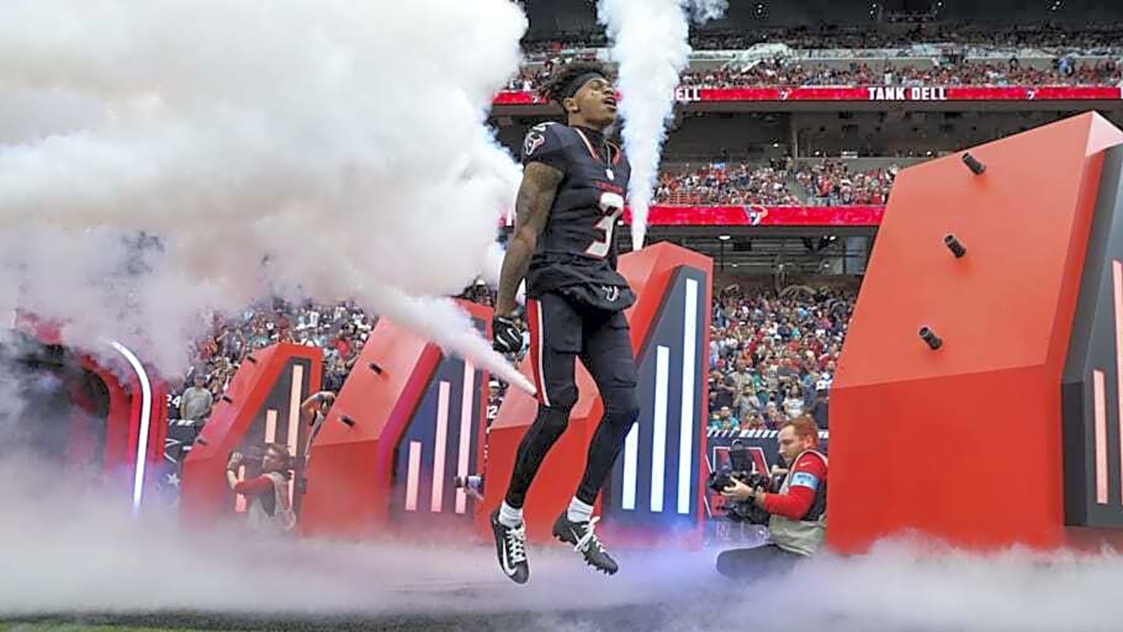 Suprising WR Named Houston Texans&#39; Clear Fan Favorite