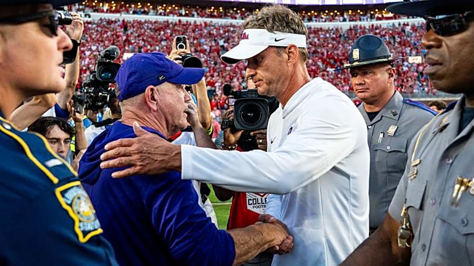 LSU Football Linked To Top Quarterbacks in Transfer Portal Amid Lane Kiffin's Pursuit