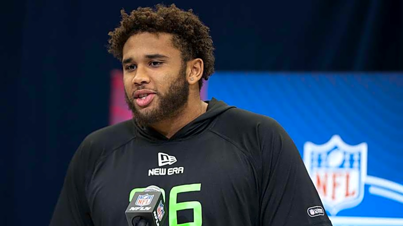 New York Giants Agree to Contract with Rookie Marcus Mbow