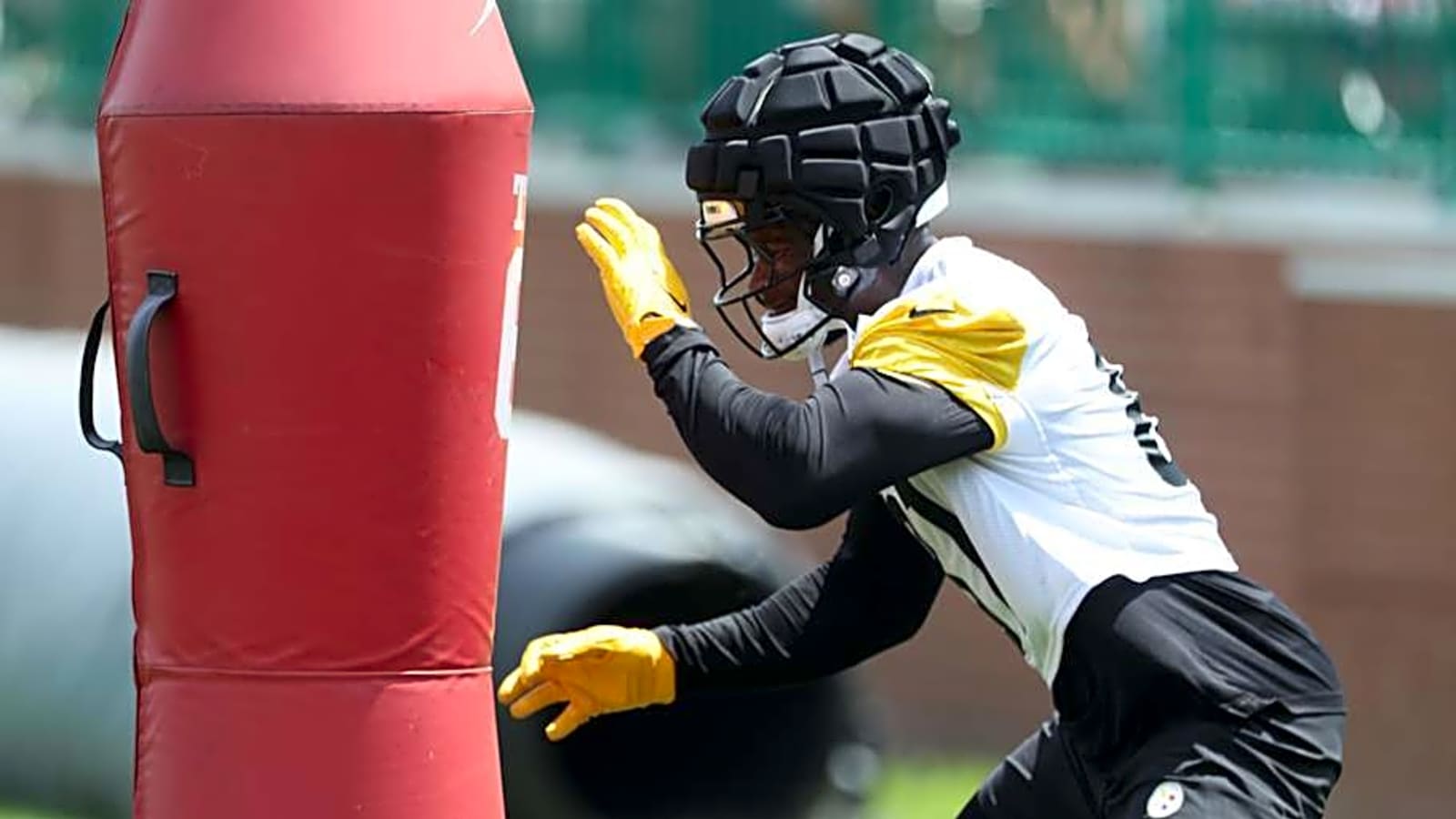 Steelers Get Overlooked Injury News on Offense