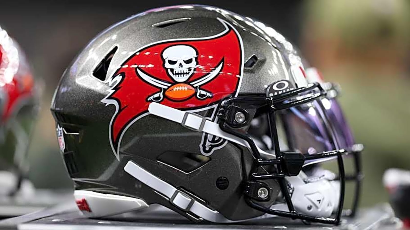 Who is the Buccaneers' highest graded player at midseason?