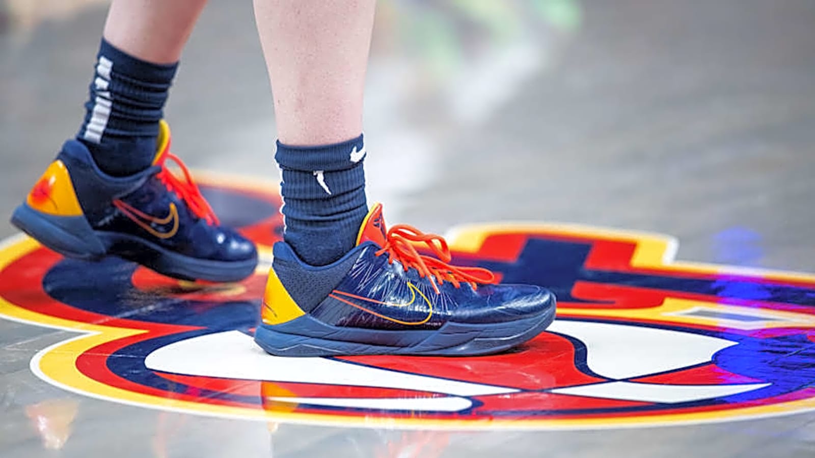 Caitlin Clark Channels Kobe&#39;s Mamba Mentality Against Cheap Shots
