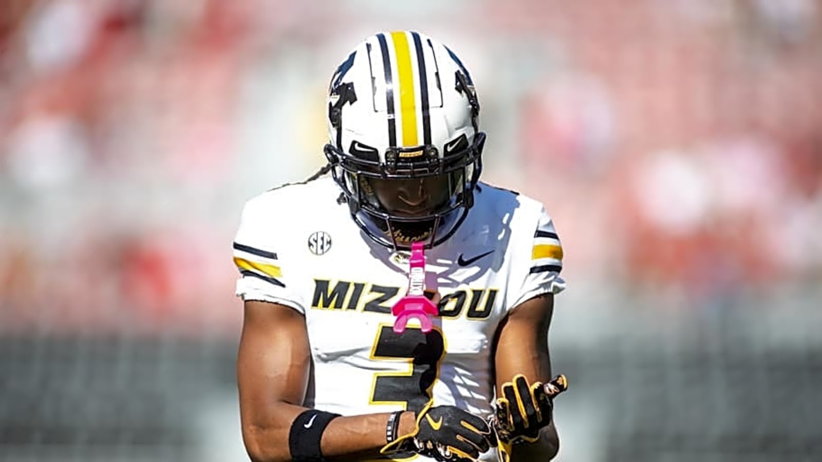 Get to know new Chicago Bears wide receiver Luther Burden III