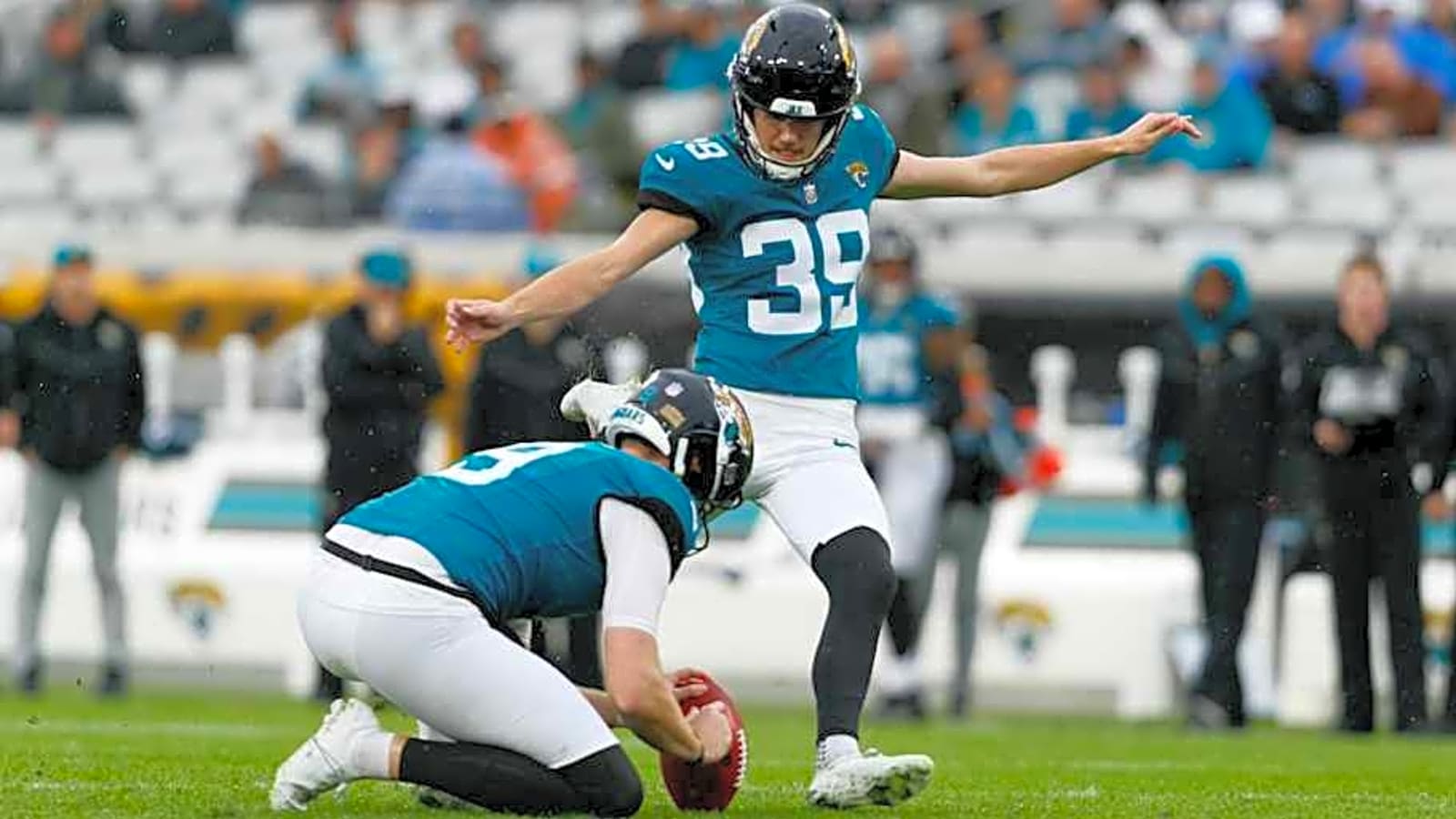 Jaguars&#39; Cam Little Makes Outrageous Offseason Kick