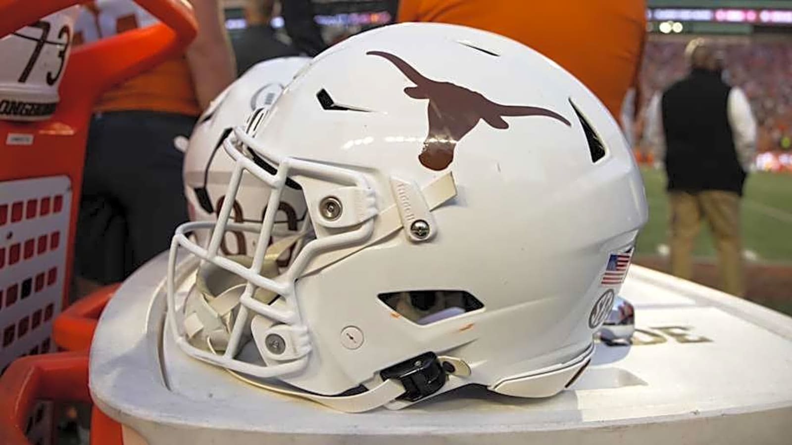 Texas Longhorns Land Commitment From Elite 4-Star Linebacker and Pass Rusher