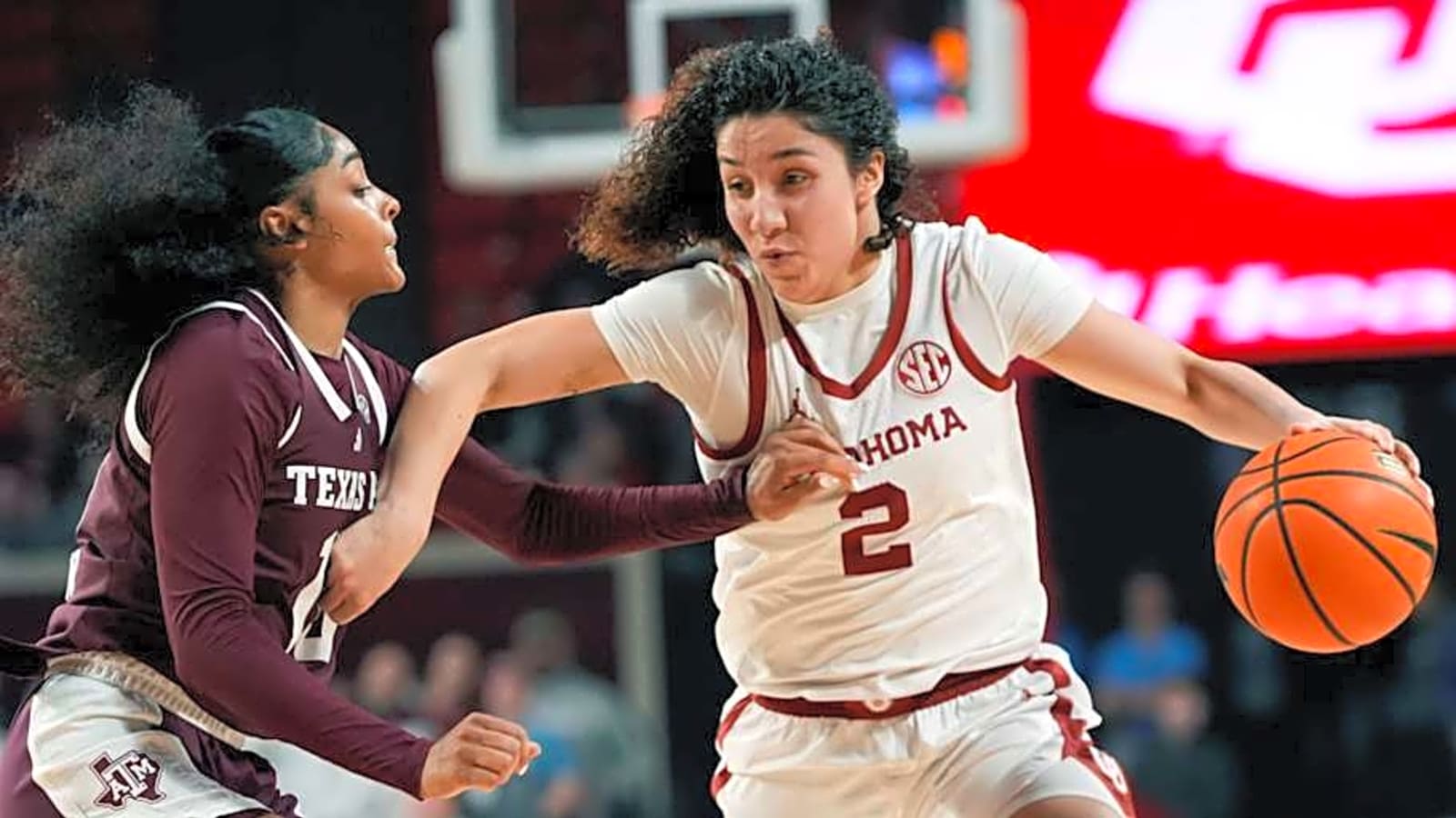 Oklahoma Struggles From Distance in Loss to Vanderbilt