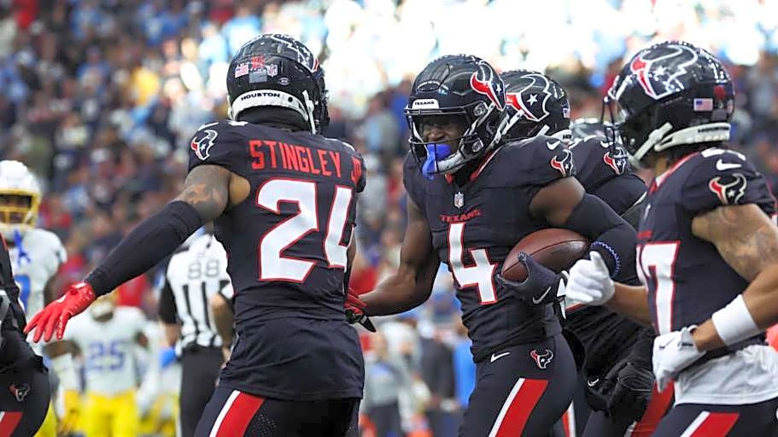 Houston Texans Defensive Duo Earns Head-Turning Ranking Ahead of 2025 Season
