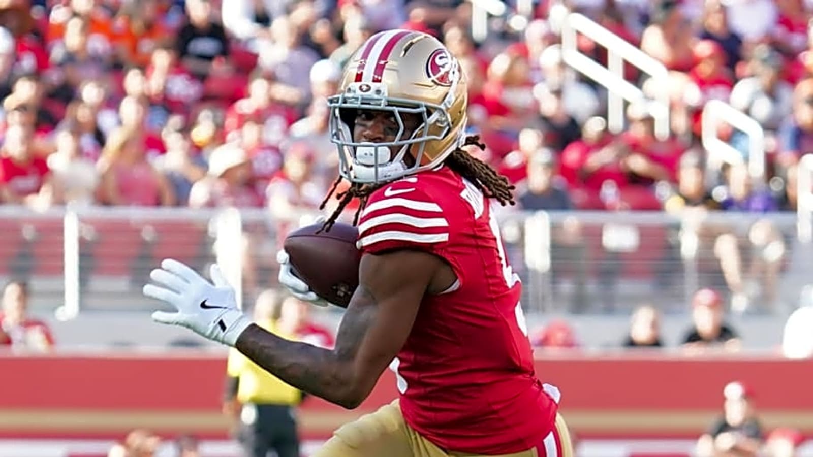 Former Gators WR Suspended by NFL