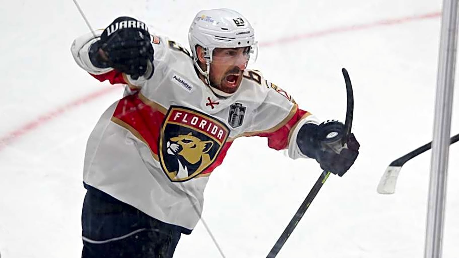 Panthers, Oilers Veteran Forwards Share Stanley Cup Connection