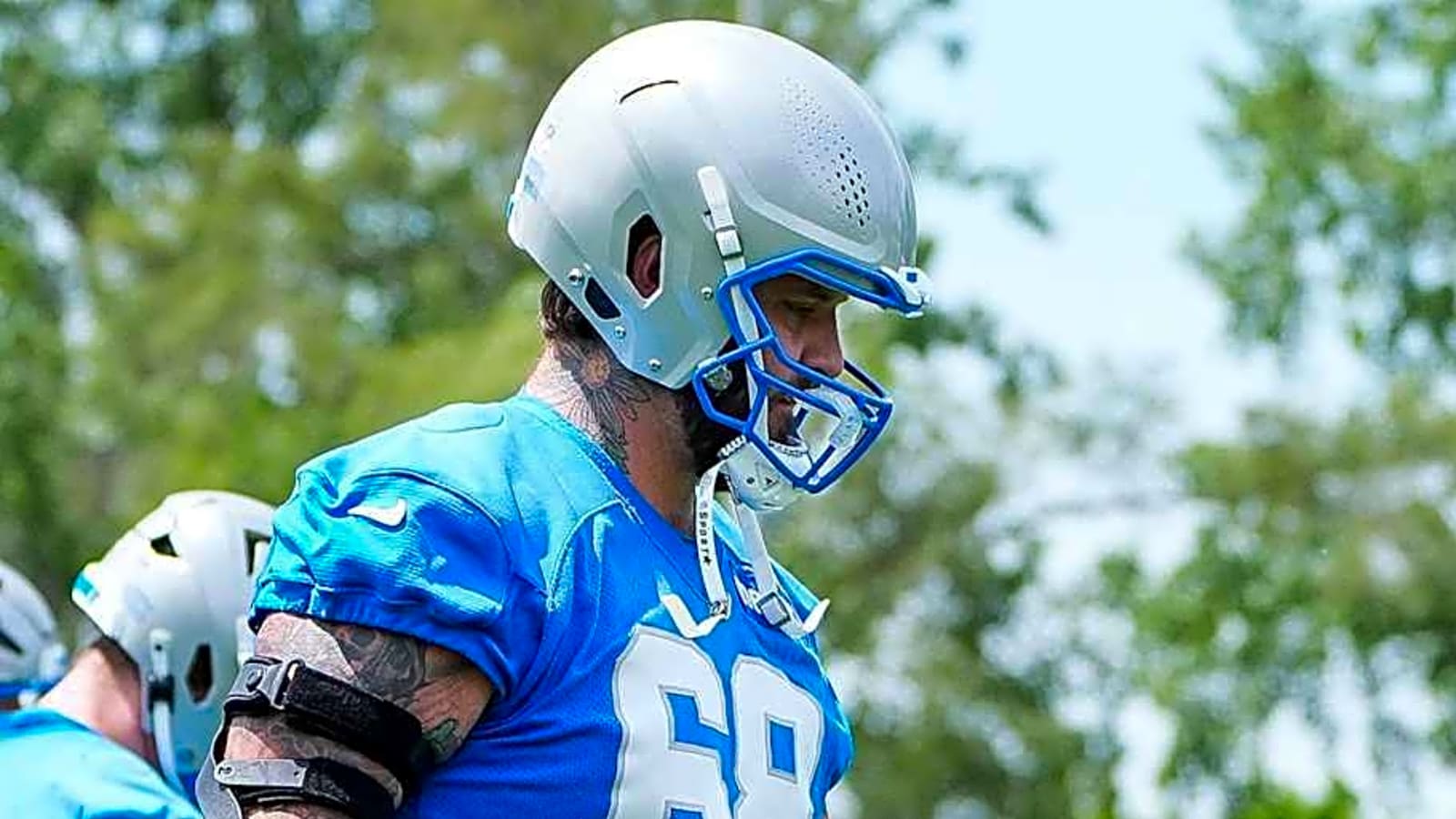 Lions Waive RB, Place Several Players on Injured Lists