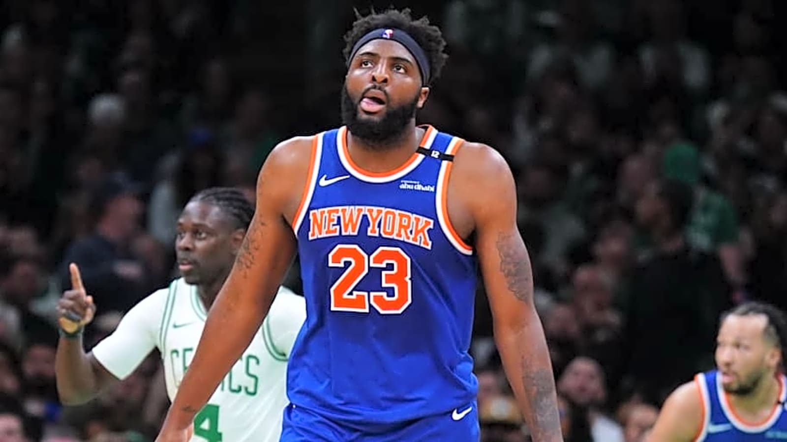 Knicks Big Man Not Worried About Starting Lineup Dilemma