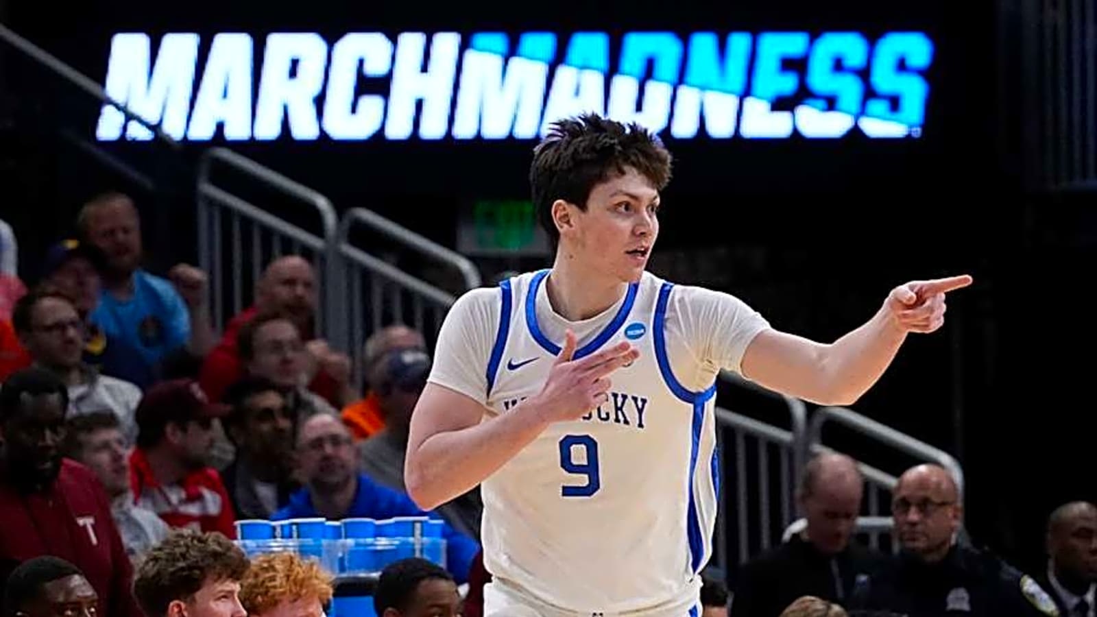 Kentucky fans will love Trent Noah&#39;s answer to being asked if he considered hitting the transfer portal