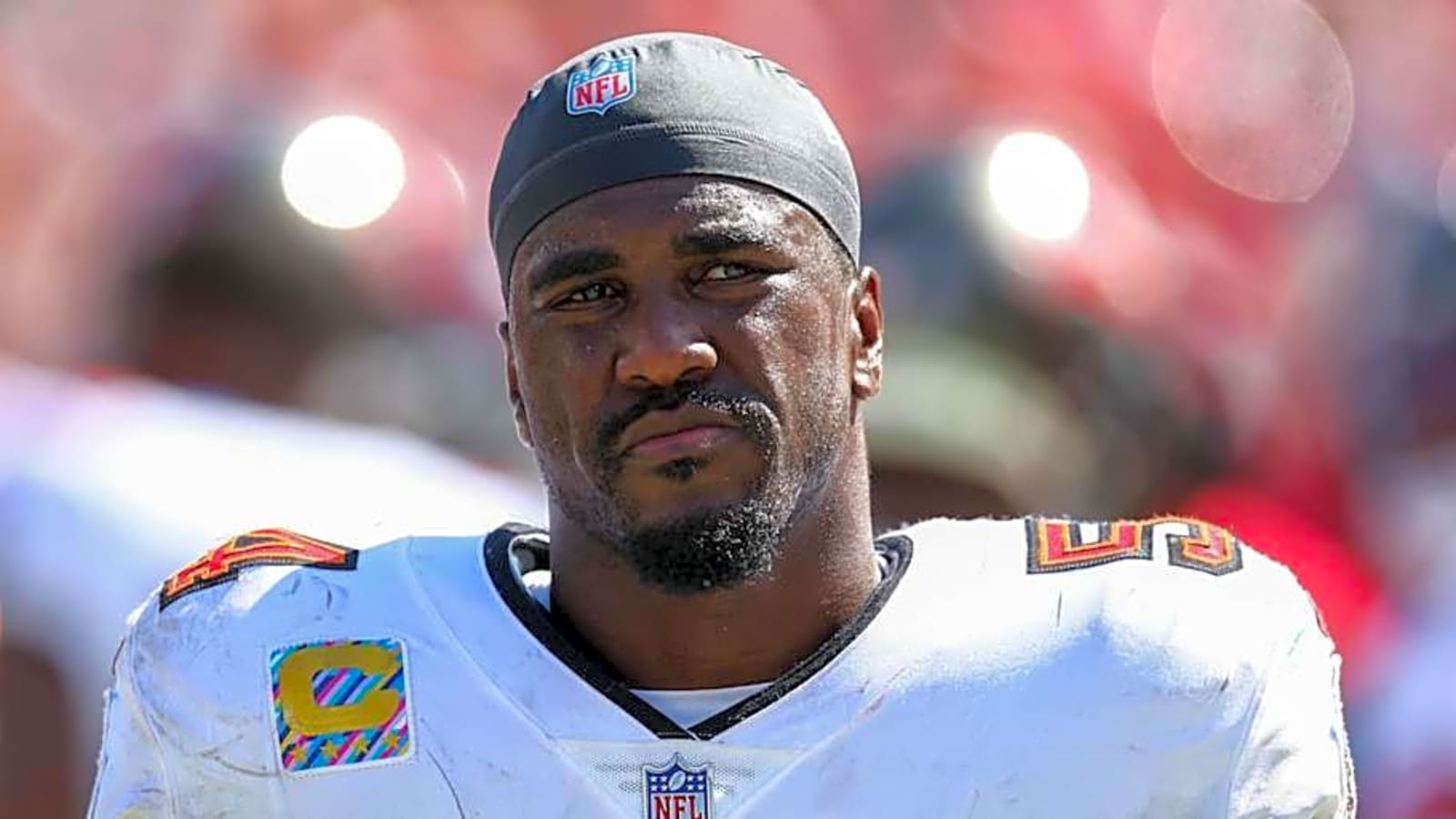 Predicting Buccaneers LB Lavonte David's Decision: Retire or Return?