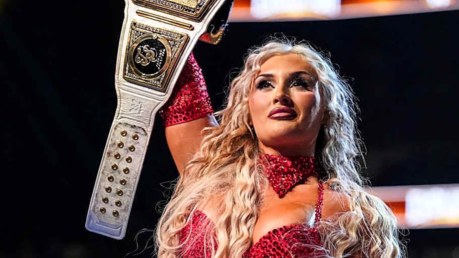 WWE SmackDown Results : Stratton & Zayn Retain, Orton & Fatu Return