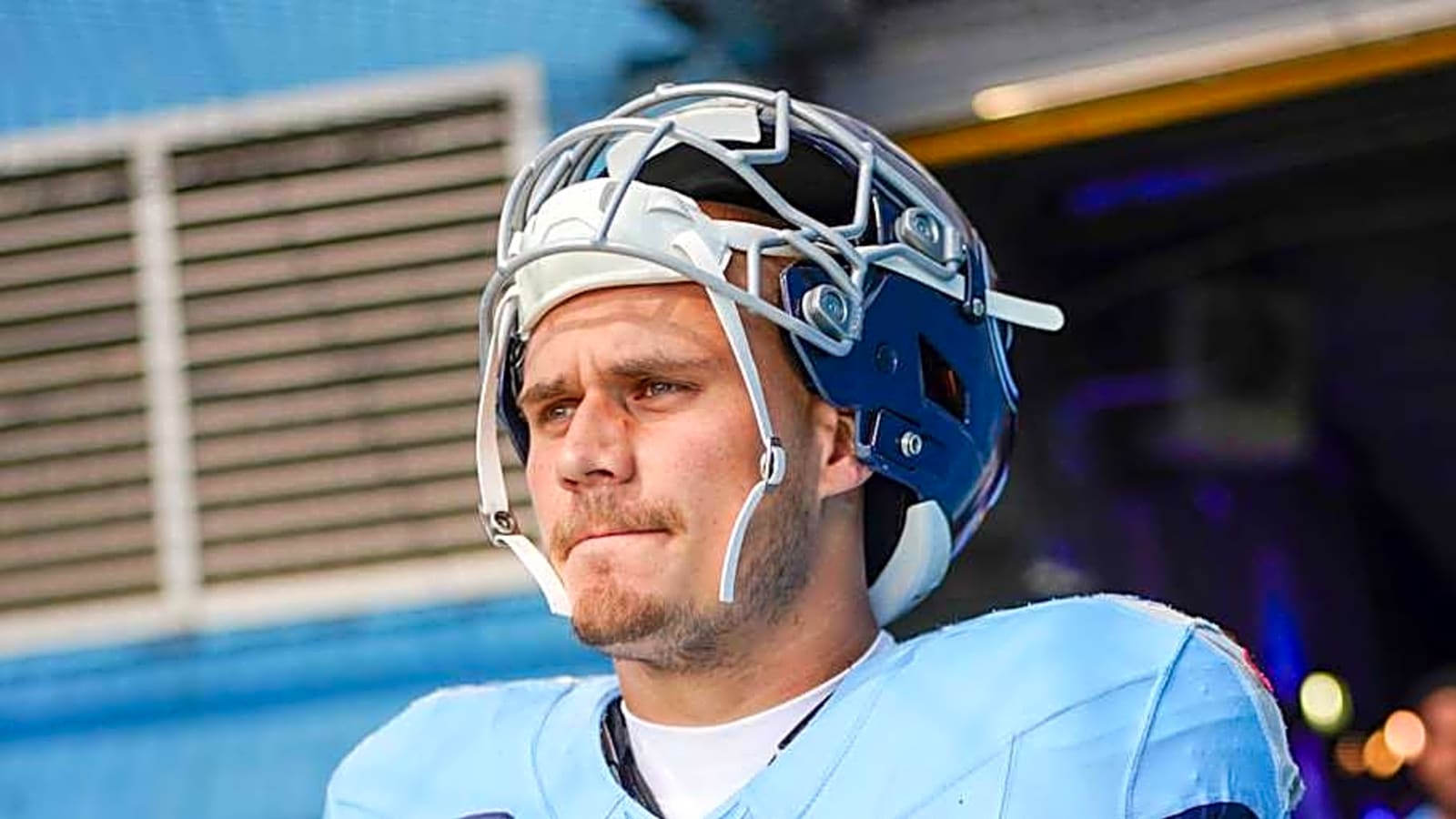 Titans LB Makes Huge Play vs. Raiders