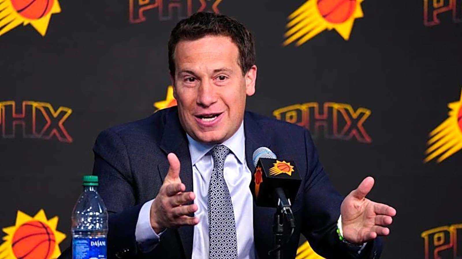 Suns Owner: We&#39;re Crafting This Team for Our Fans
