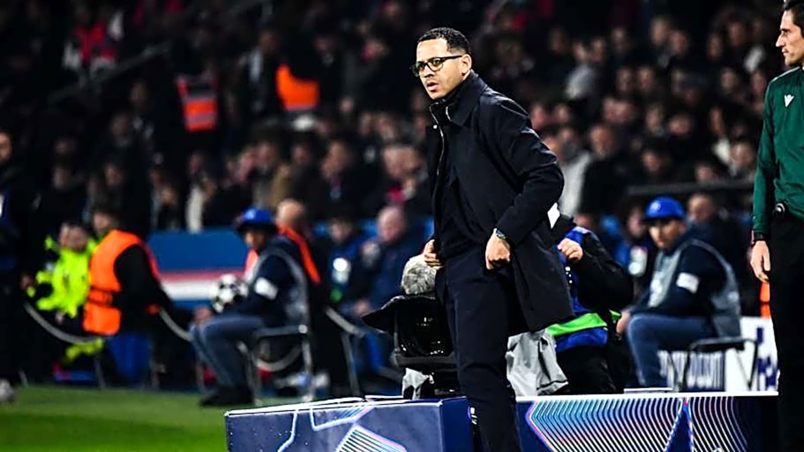 'Shame' - Liam Rosenior admits he is partly to blame for Chelsea's costly mistake in PSG defeat