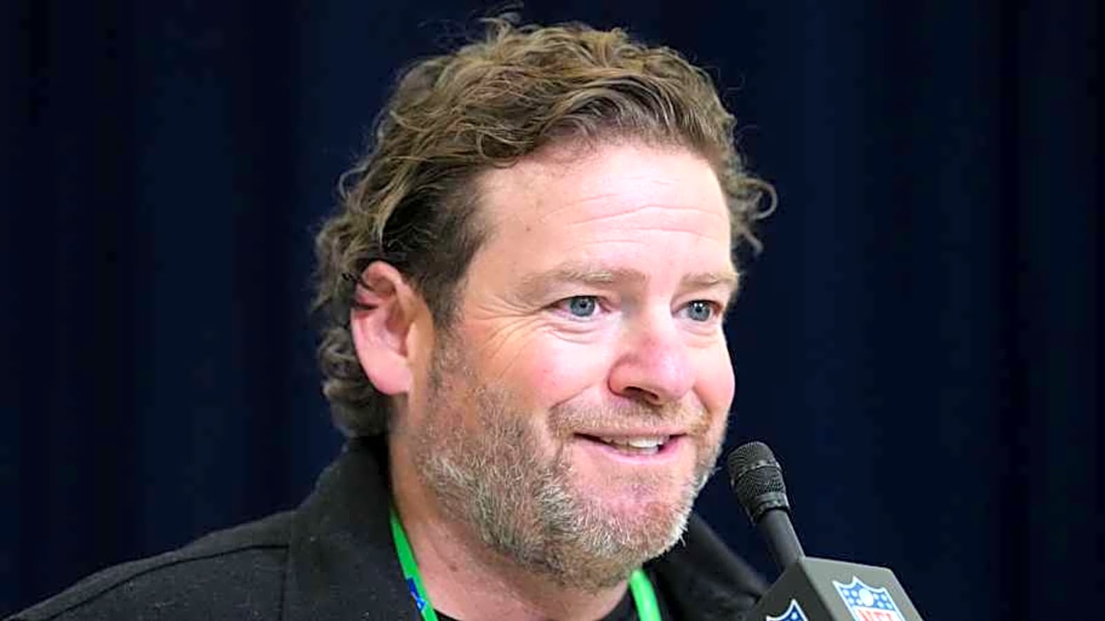 Three Reasons Seahawks Should Trade Down in NFL Draft