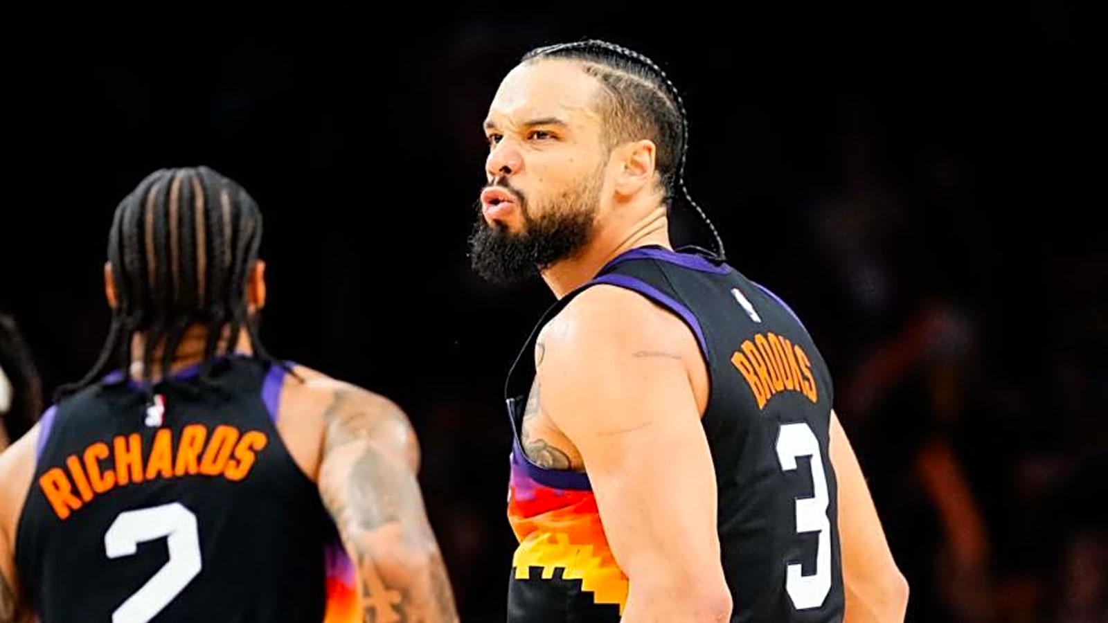 Preview: Suns Face Hawks in Sunday Night Clash