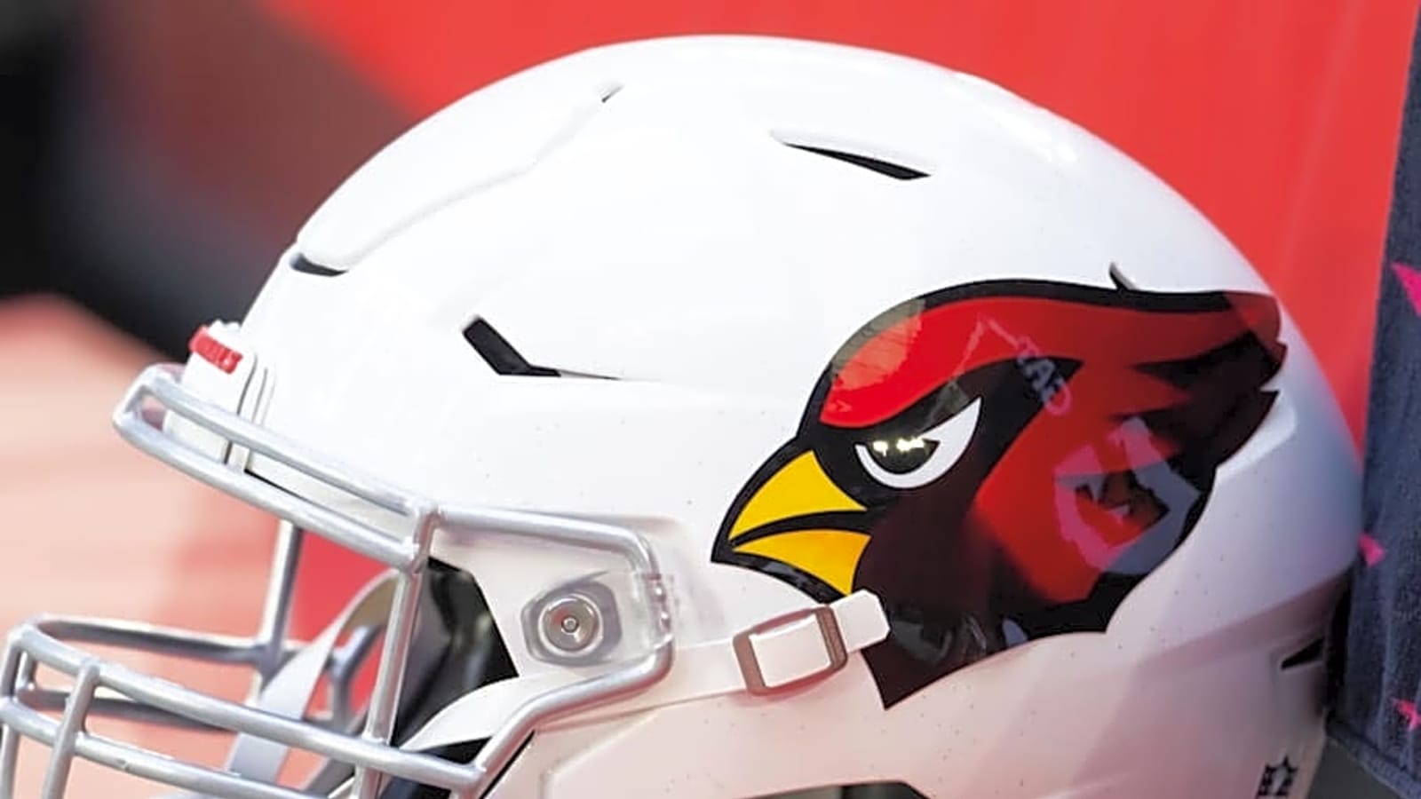 Arizona Cardinals Interested in These 8 Players Ahead of Training Camp