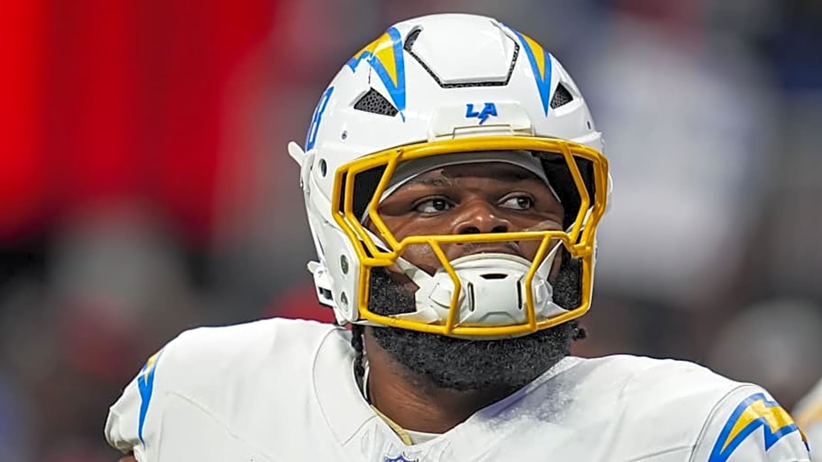 Chargers training camp features a quiet breakout on Justin Herbert&#39;s offensive line