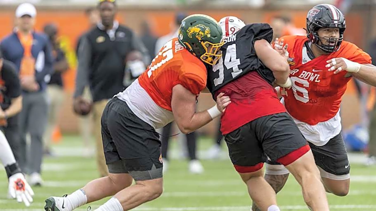 These Offensive Linemen Might Not Be on Packers’ NFL Draft Board