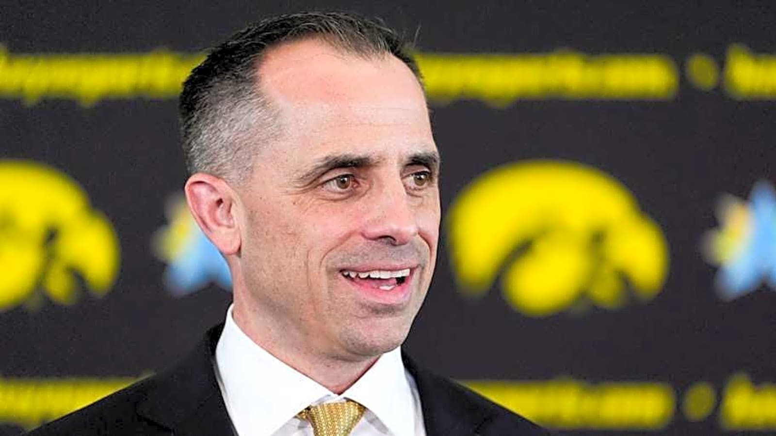 Iowa Hawkeyes, Ben McCollum Receive Massive Praise for New-Look Team
