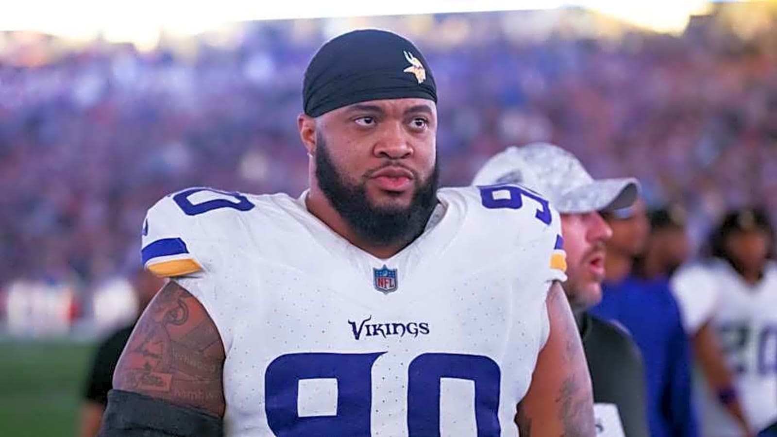 Former Gators&#39; DE Makes Free Agency Decision