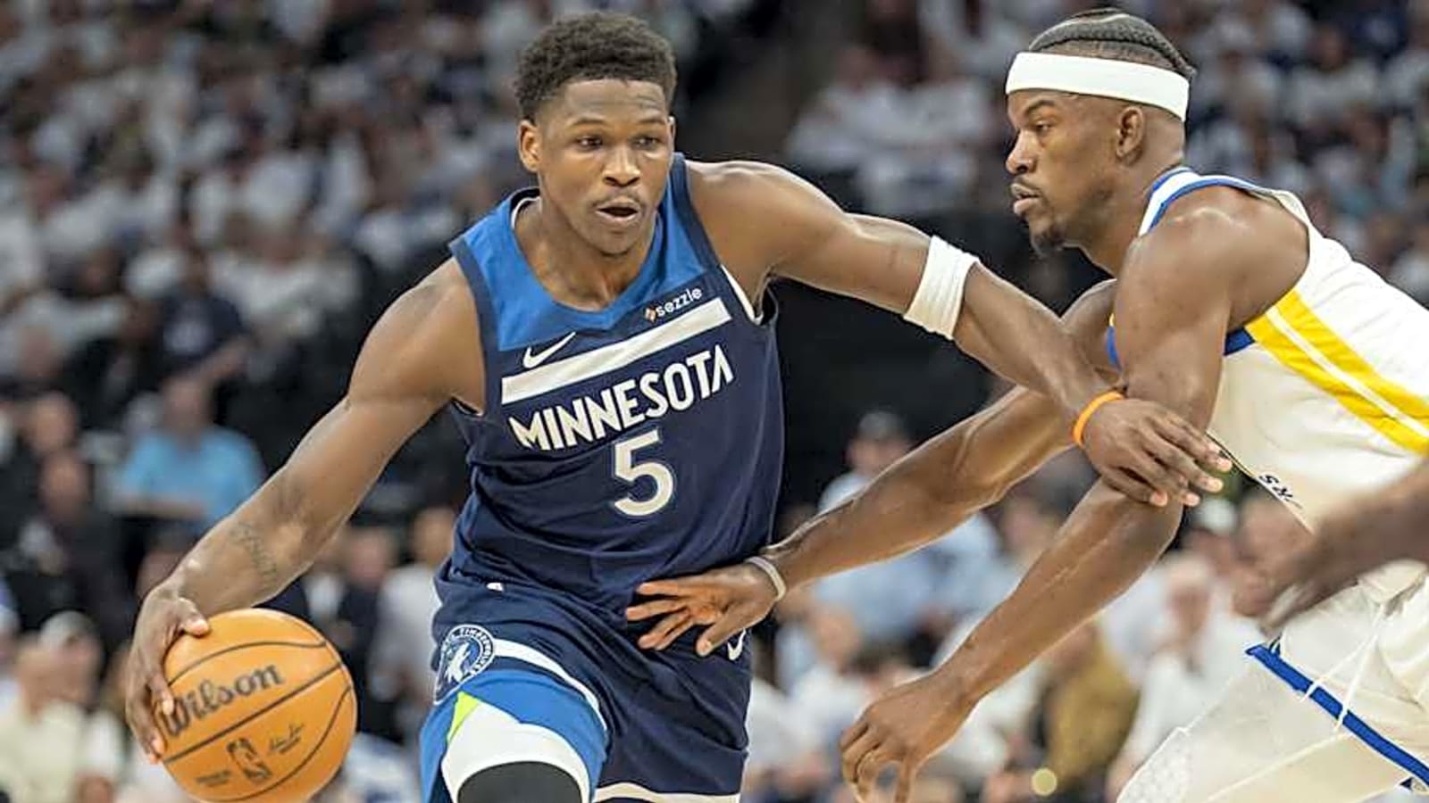 Timberwolves are major betting favorites over Warriors in tied series