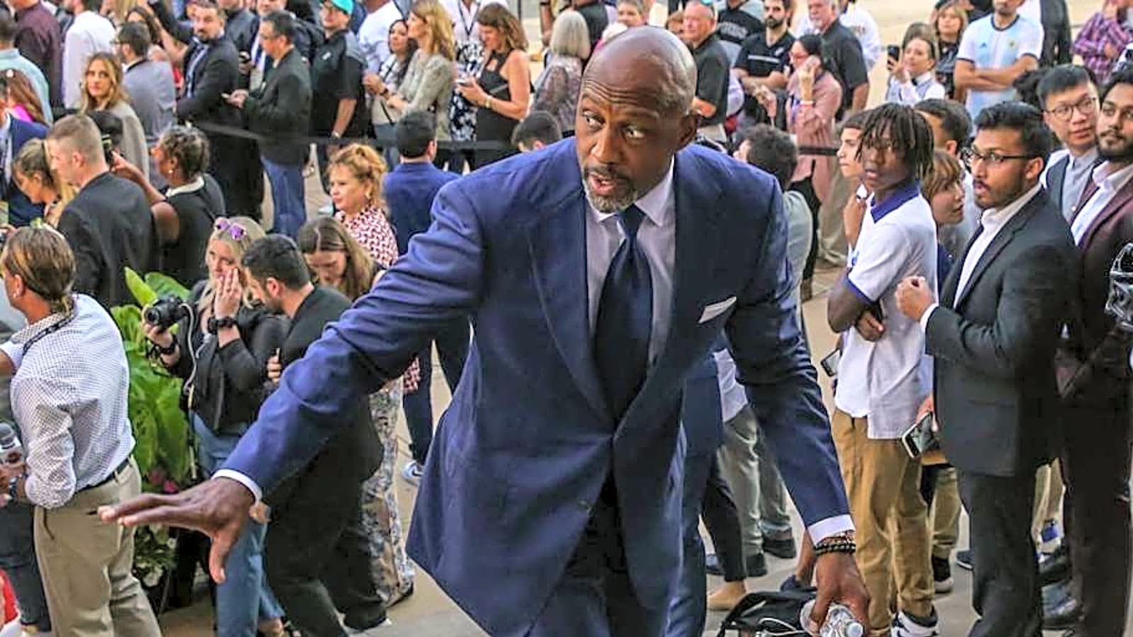 Just one Charlotte Hornets player made Bleacher Report&#39;s top 100 all-time