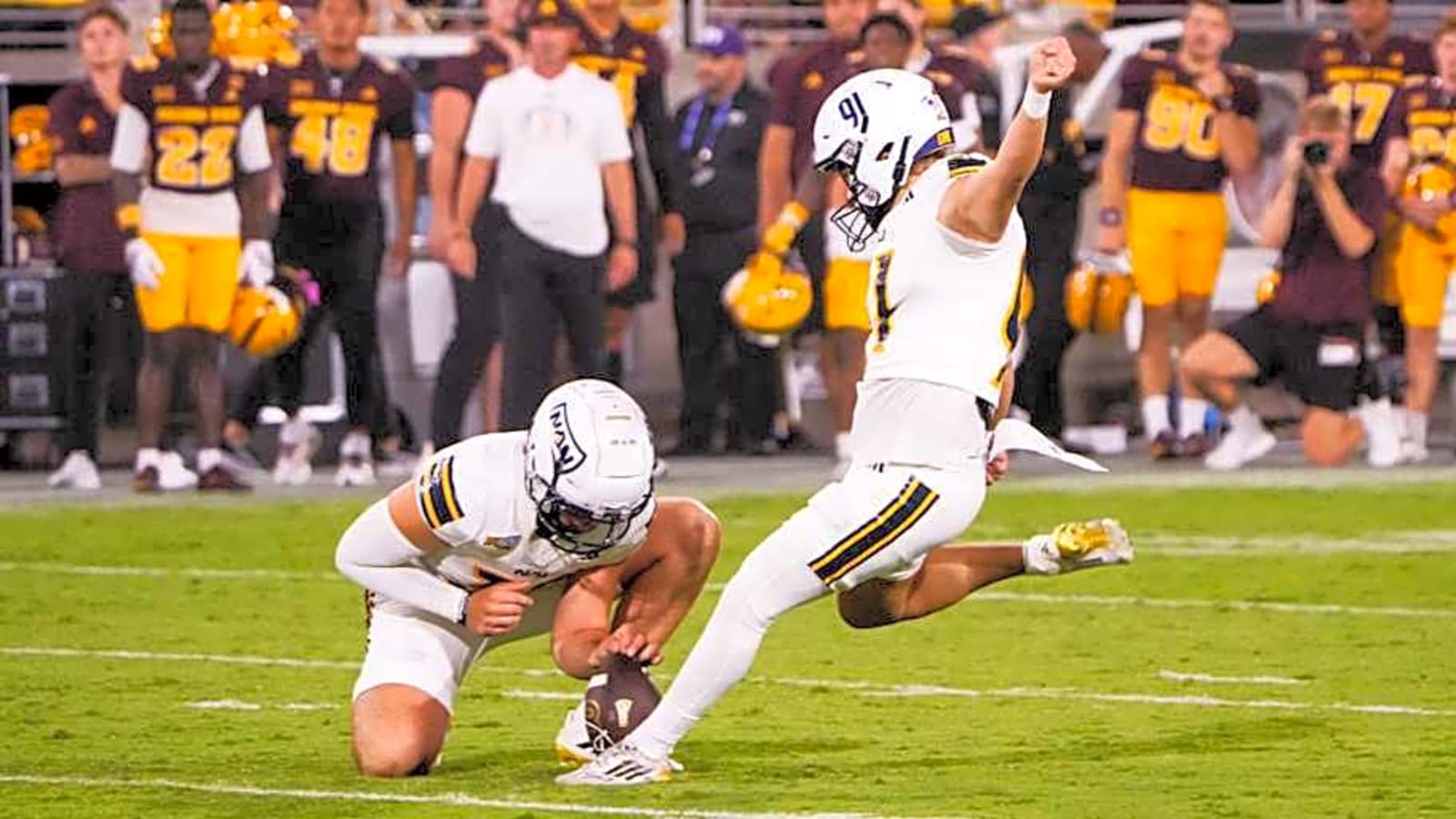 Transfer Kicker Sam Hunsaker's Unique Journey to Pitt