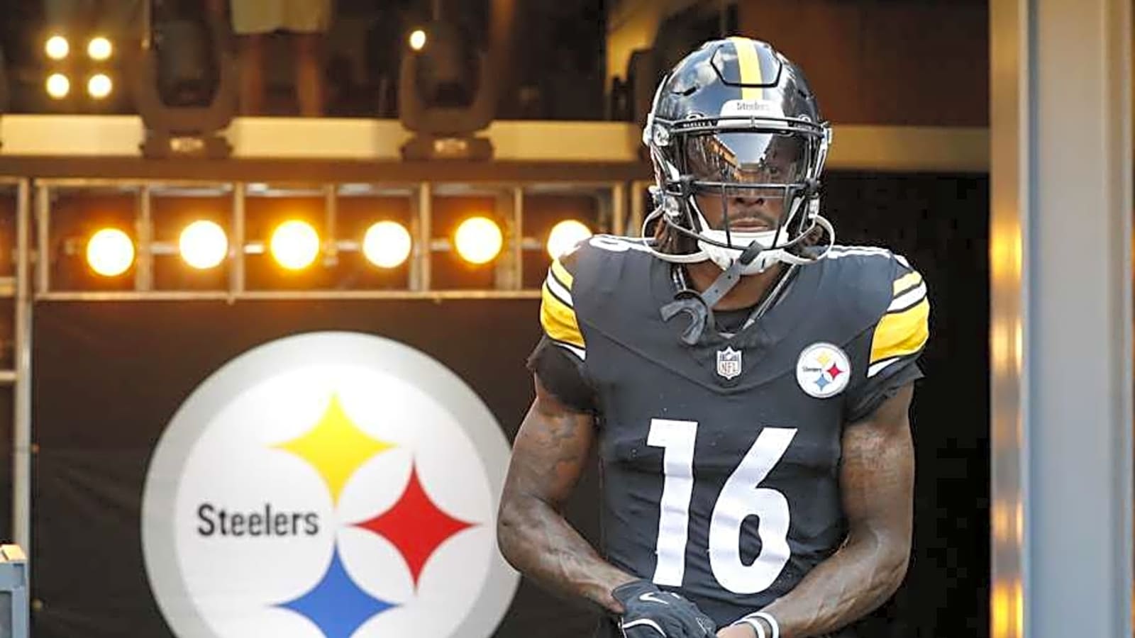 Cardinals Release Former Steelers Speedster
