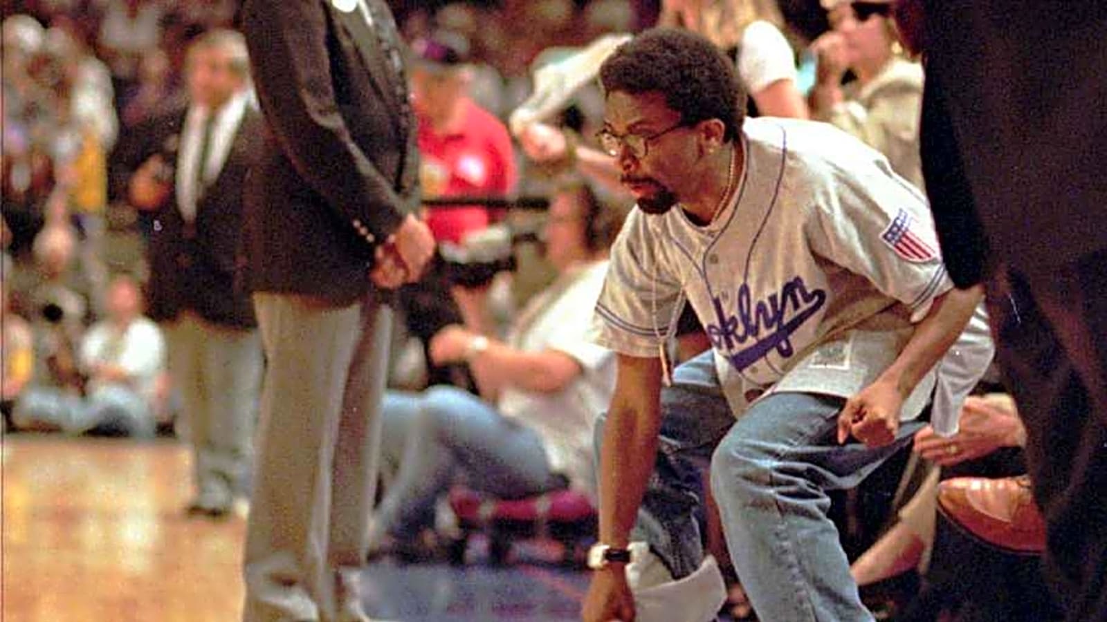 Revisiting Epic Pacers&#39; Reggie Miller vs Spike Lee Beef