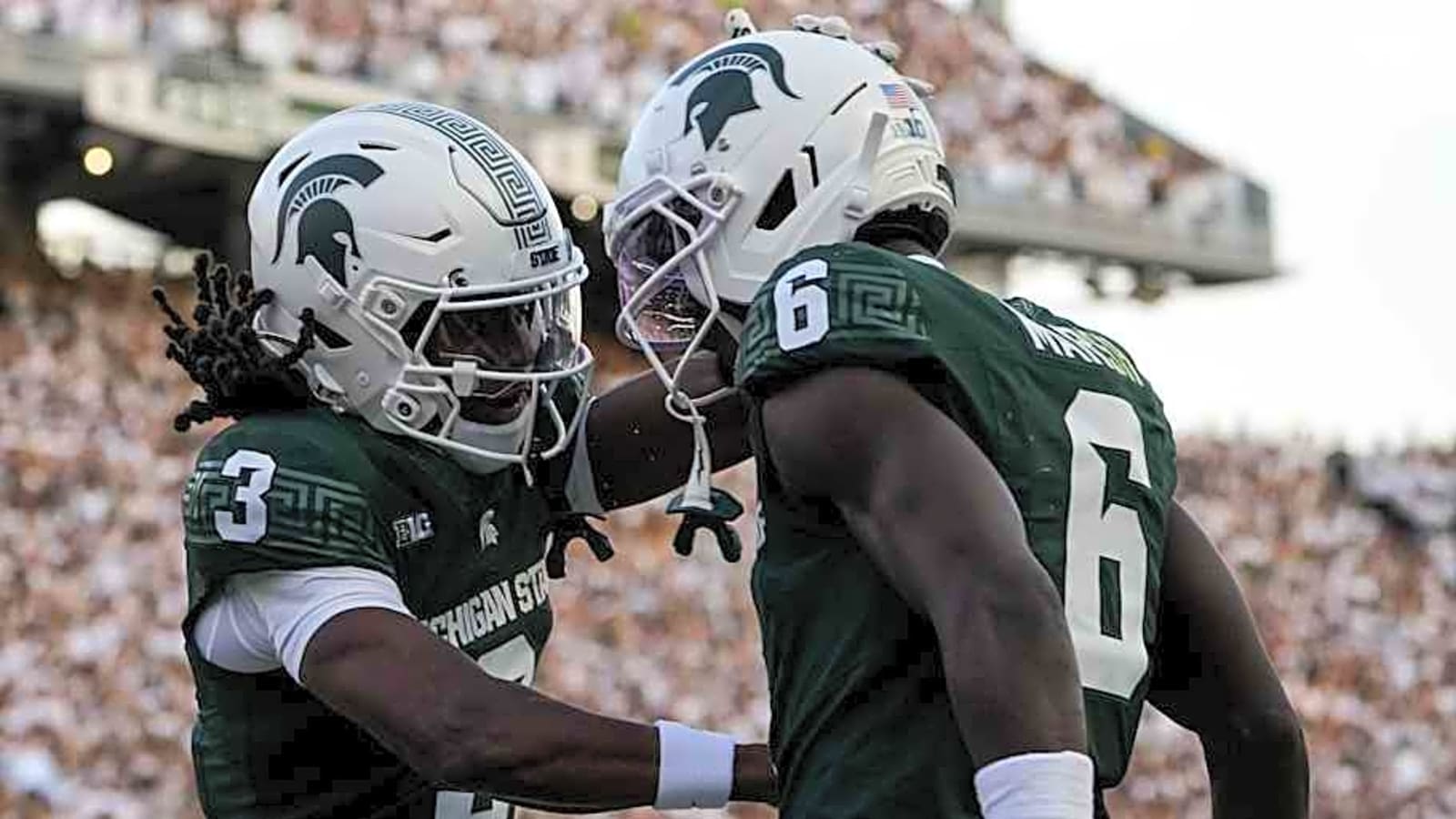 Amanda Luz em vídeo 4K