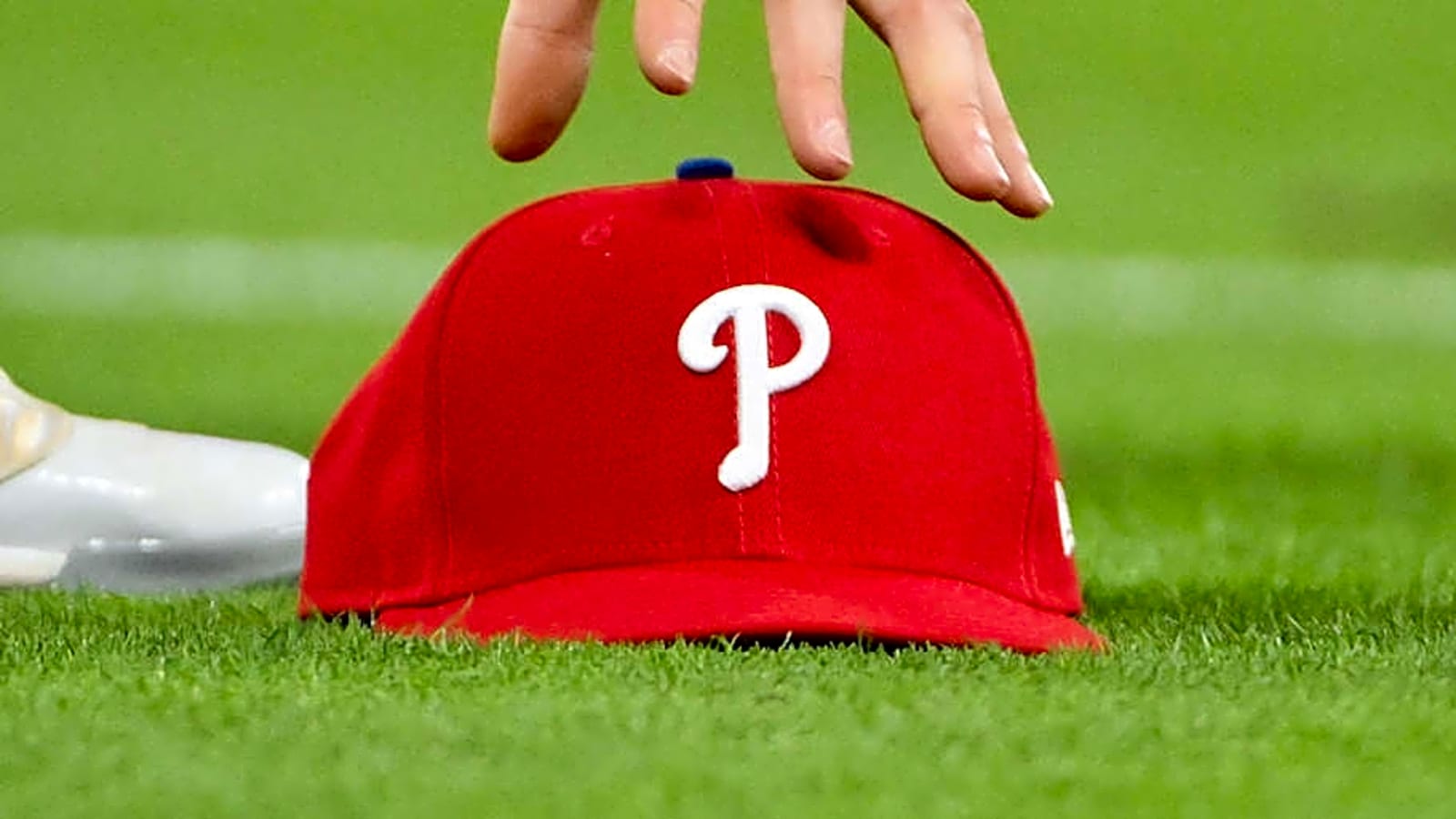 Phillies Projected to Move On From Struggling Fan Favorite in Salary Dump
