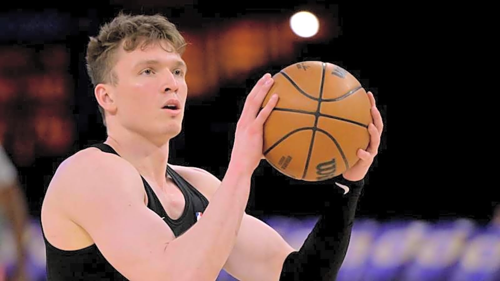 Lakers’ Newest Forward Elbowed Dalton Knecht in Face in Scary Scene Last Year