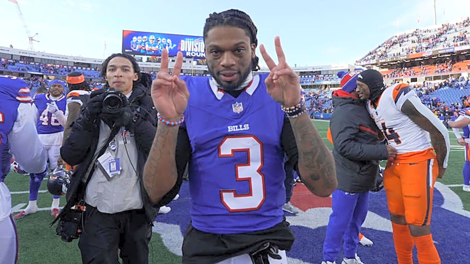 How Bills Damar Hamlin Re-Signing Affects Buffalo's Depth Chart
