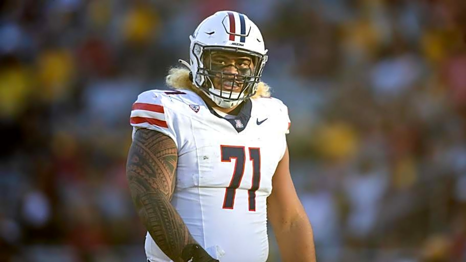 Why the 49ers Could Draft Arizona Guard Jonah Savaiinaea in Round 2