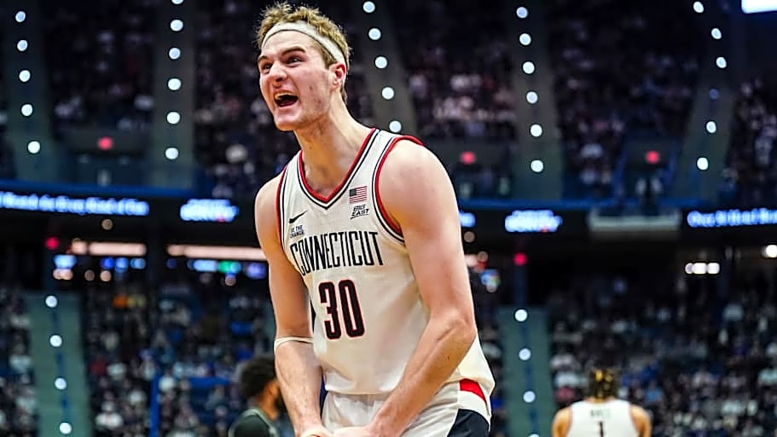  Charlotte Hornets select Liam McNeeley with the 29th overall pick