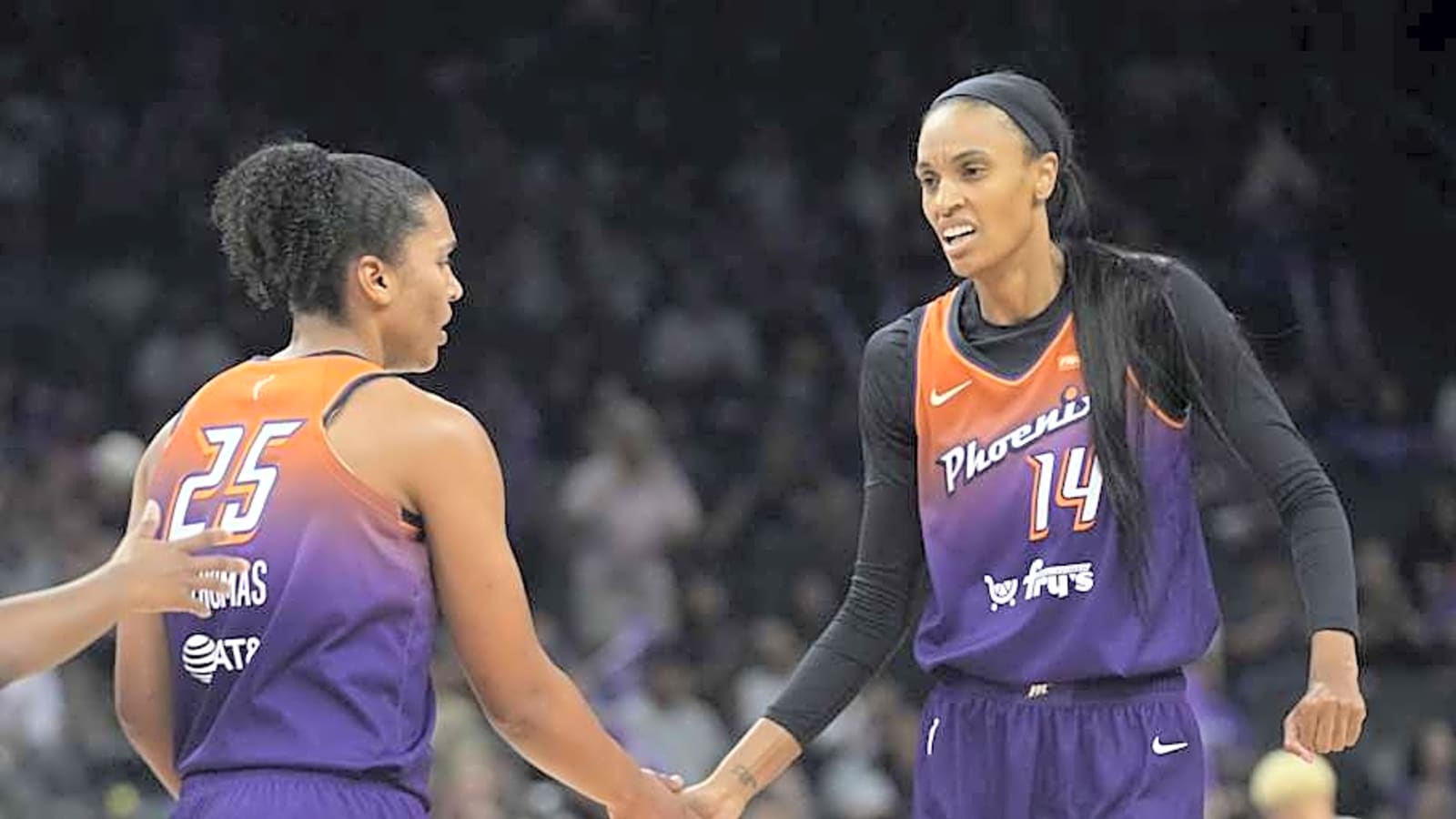 Why Bonner's Playoff Experience Helped Phoenix Beat Minnesota